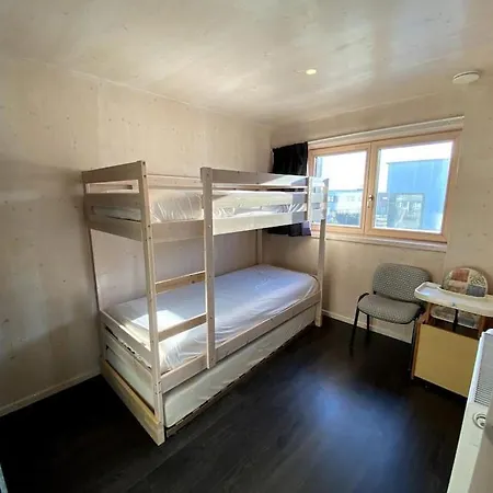 Gezellig Vakantieappartement + Terras Nabij De Zee *