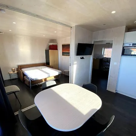 Lejlighed Gezellig Vakantieappartement + Terras Nabij De Zee *